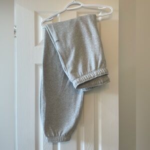 TNA Sweat Fleece: Cozy Fleece Mega Fit Sweatpants Size: Medium